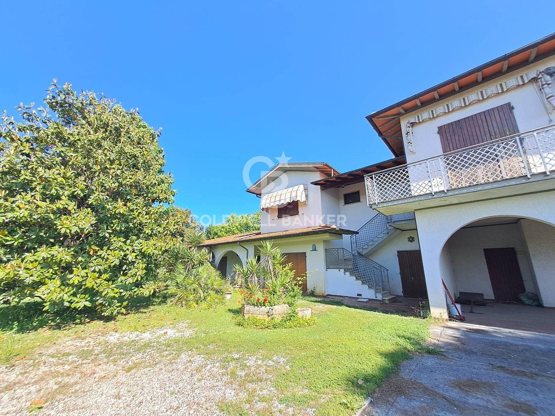 Villa in Motrone, Pietrasanta, Italy 5 - 15667959