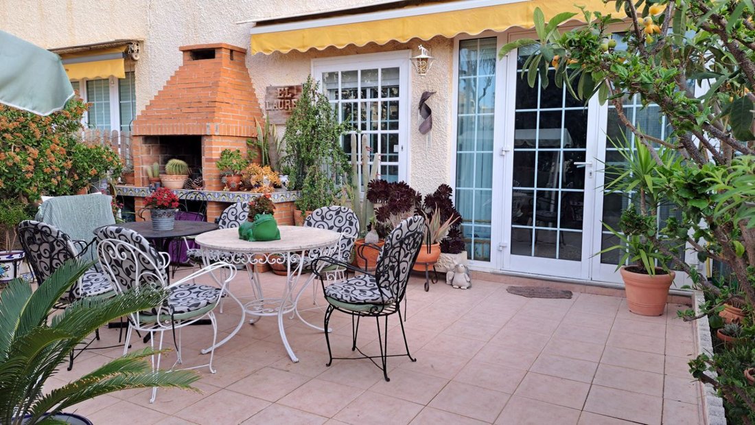 Villa in Alicante, Valencian Community, Spain 2 - 15665643