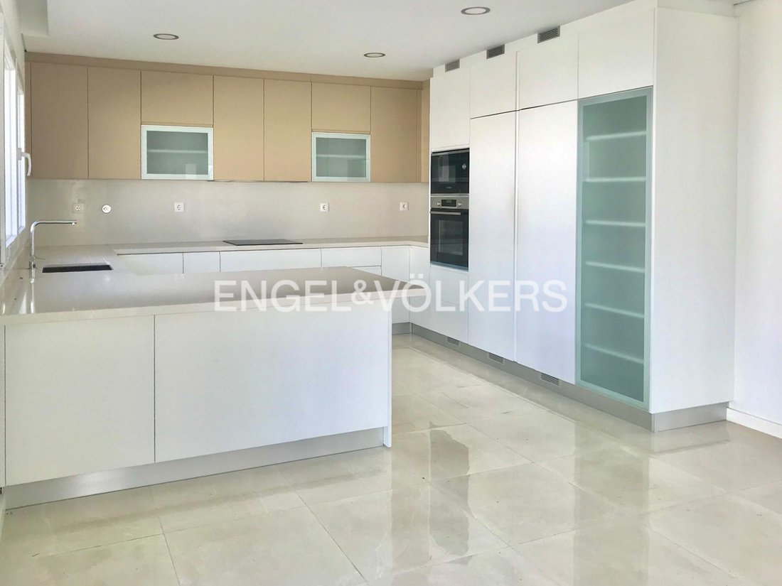 House in Loures, Lisbon, Portugal 2 - 15454864