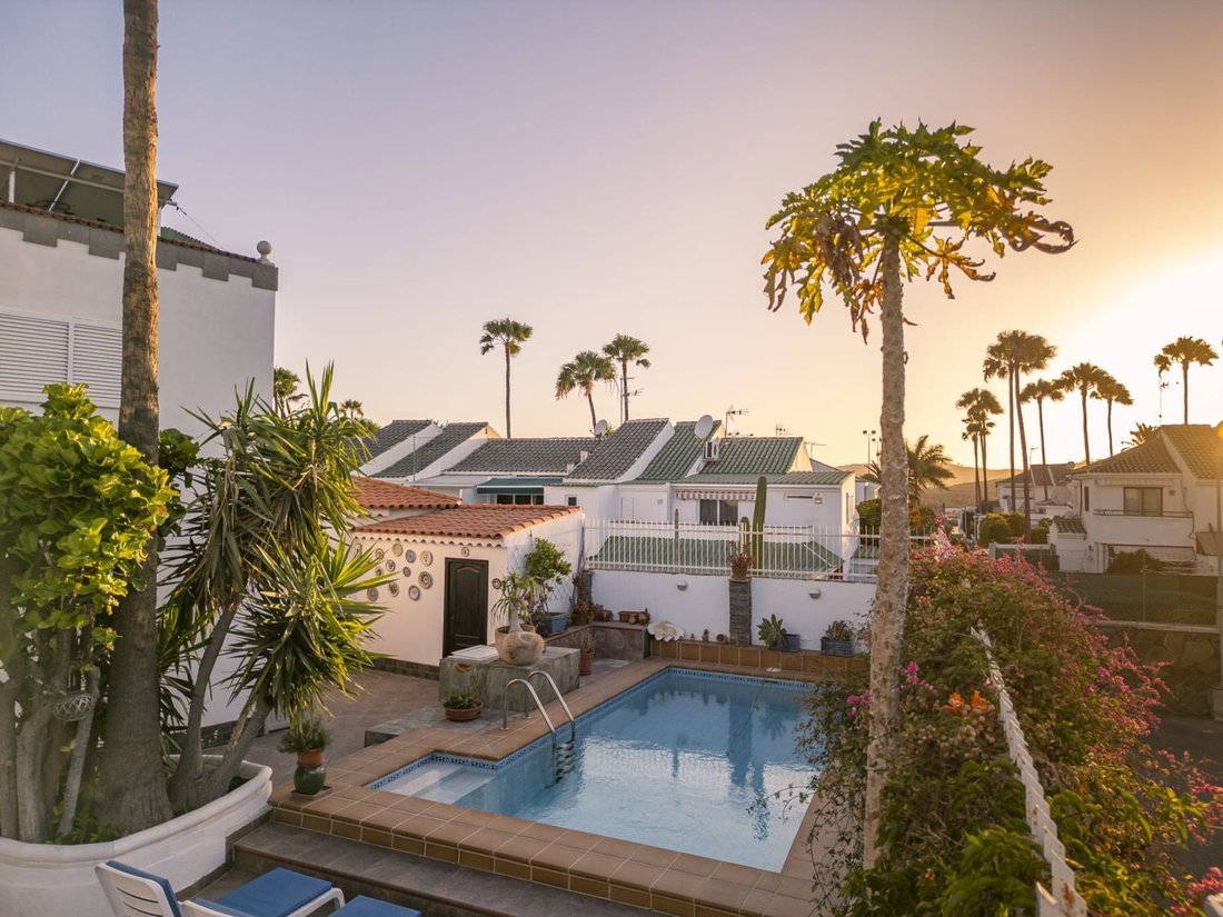 Chalet in San Bartolome de Tirajana, Canary Islands, Spain 1 - 15665581