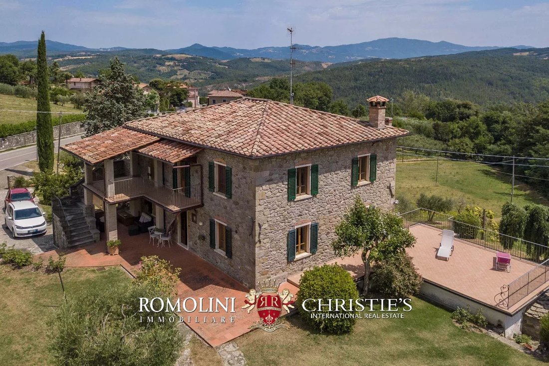 Casa en Caprese Michelangelo, Toscana, Italia 1 - 15666345