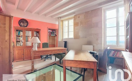 Castle for Sale in Langoiran, Nouvelle-Aquitaine, France