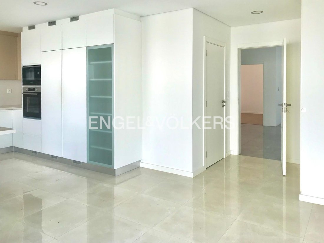 House in Loures, Lisbon, Portugal 3 - 15454864