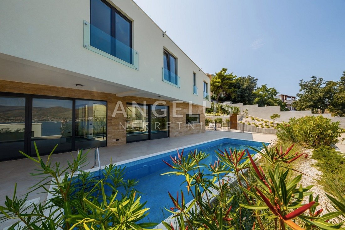 House in Okrug Donji, Split-Dalmatia County, Croatia 2 - 14499078