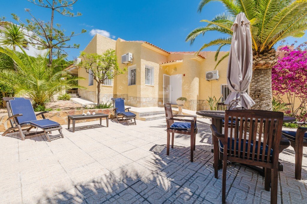 Villa in Altea, Valencian Community, Spain 3 - 15667971