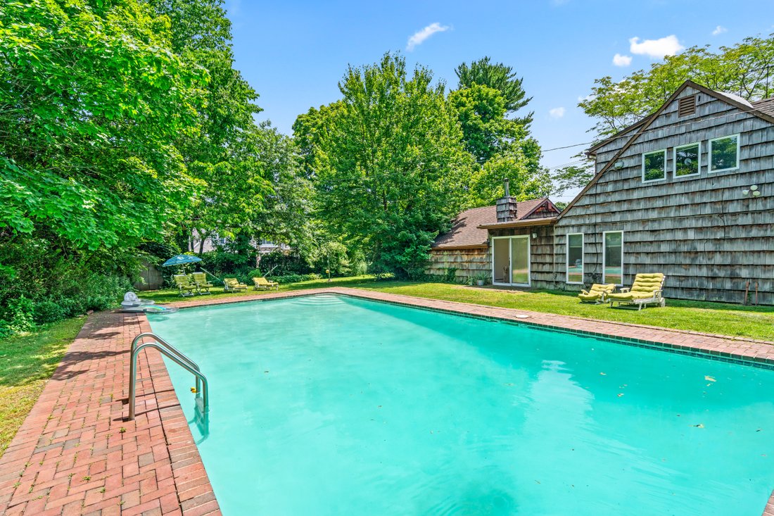 House in Albertson, New York, United States 2 - 15668953