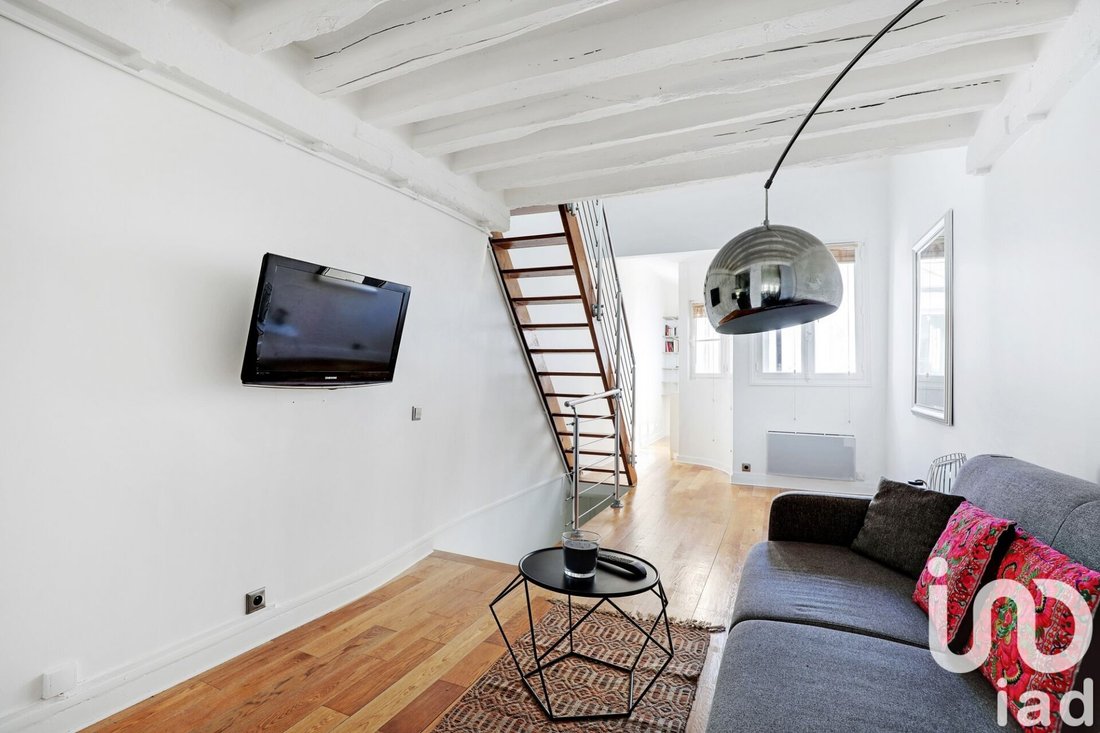 Apartment in Paris, Île-de-France, France 3 - 15671345