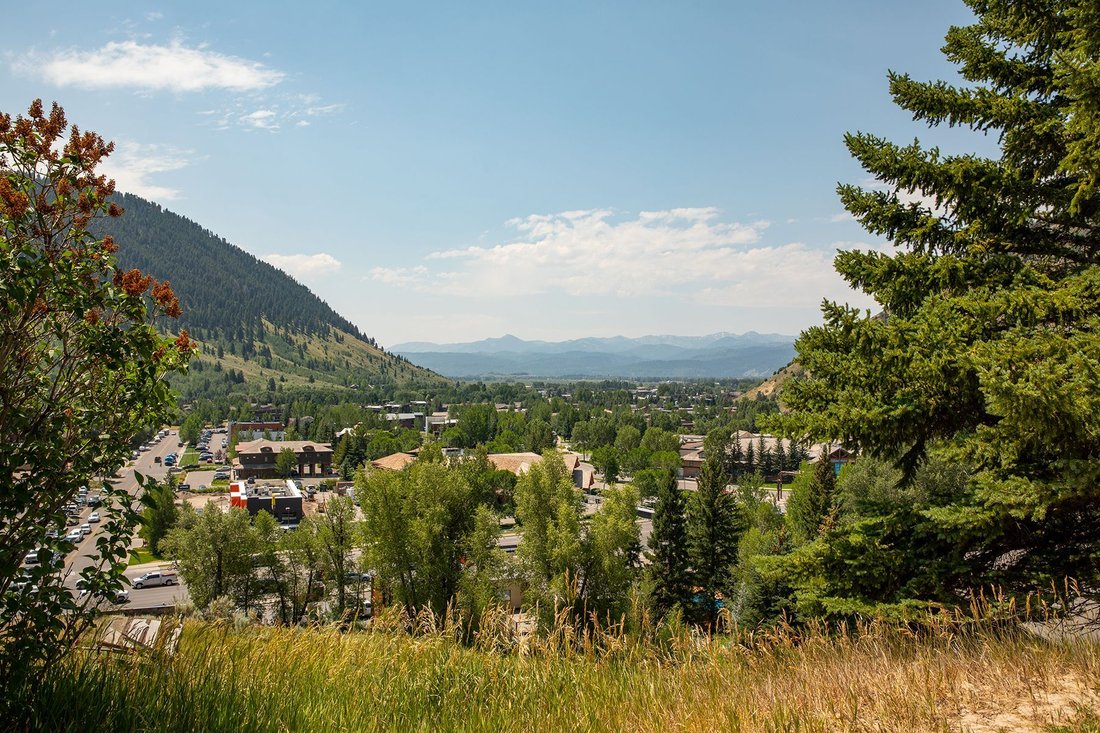 Land in Jackson, Wyoming, United States 1 - 15669093