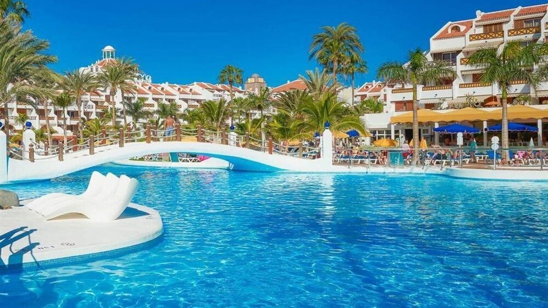 Apartment in Playa de las Americas, Canary Islands, Spain 1 - 15665394