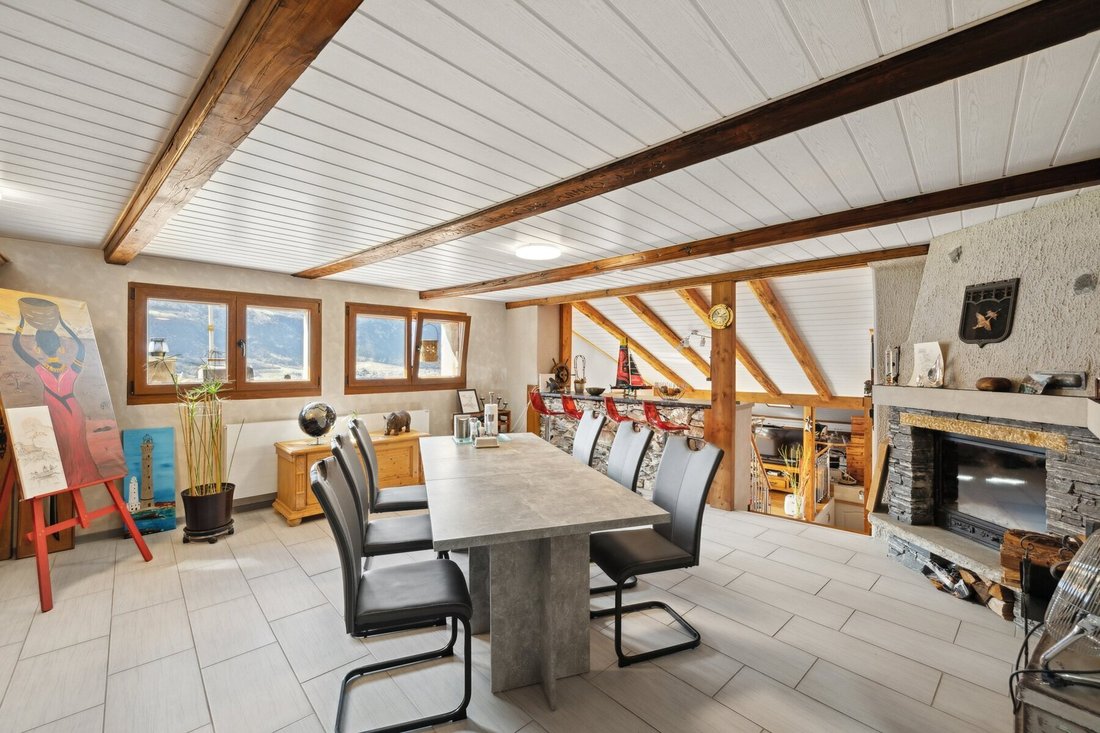 House in Crans-Montana, Valais, Switzerland 2 - 15670431