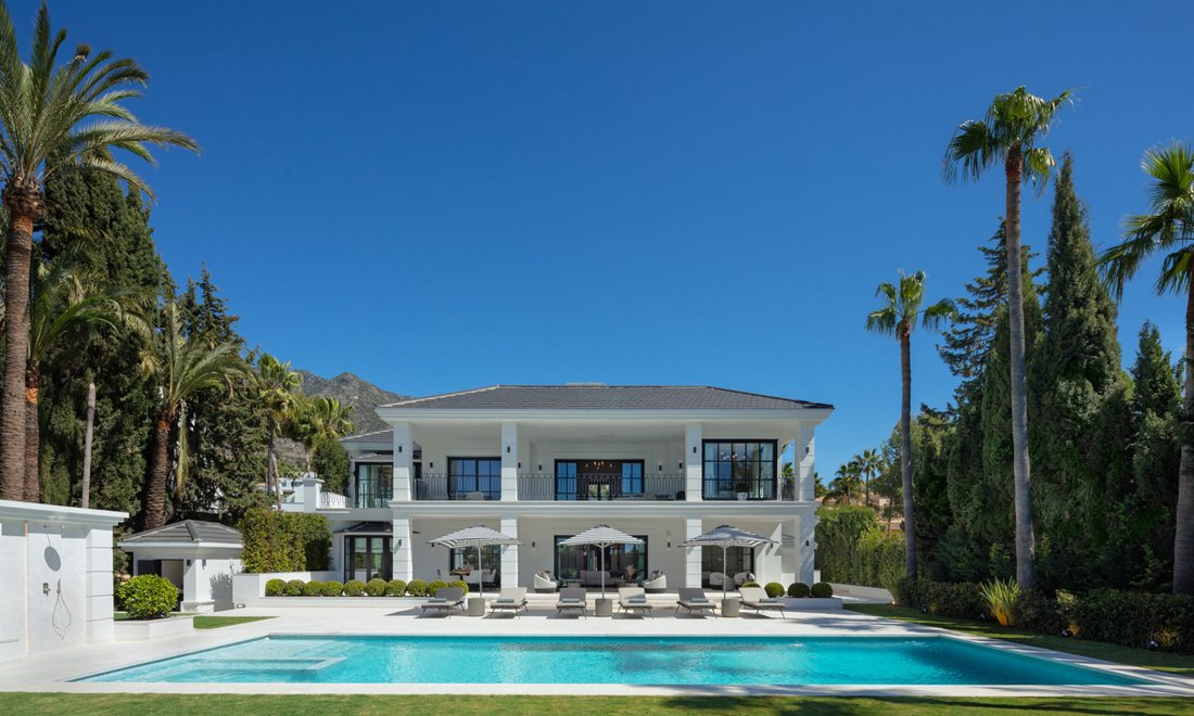 Villa in Sierra Blanca, Marbella, Spain 2 - 15671050