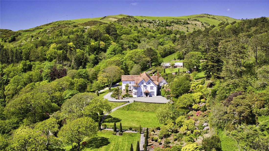 House in Aberdyfi, Wales 4 - 15666391