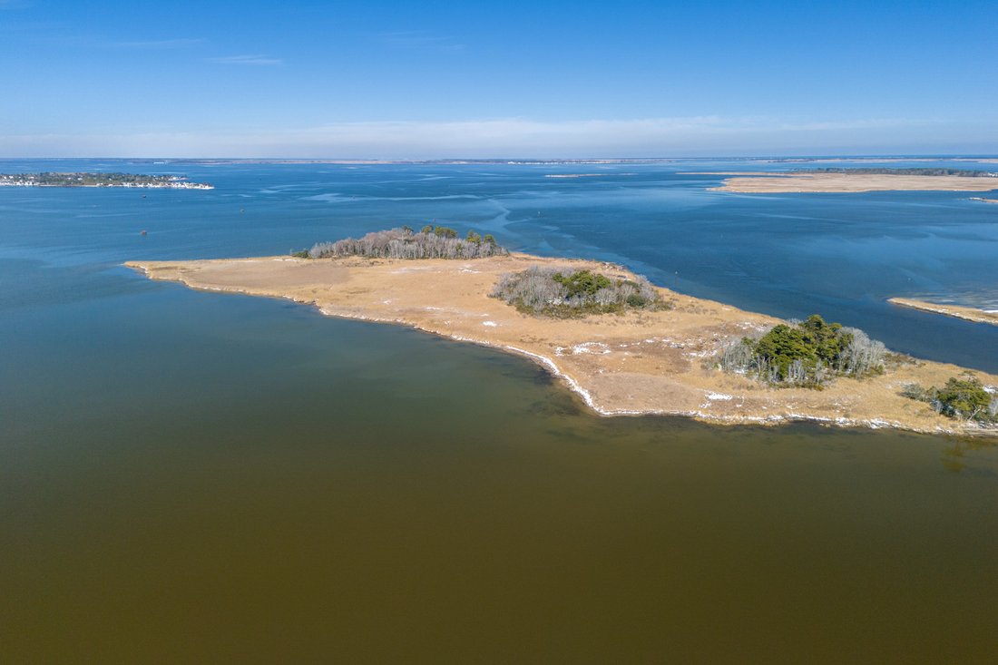 Private Island in Vass, North Carolina, United States 1 - 15669172