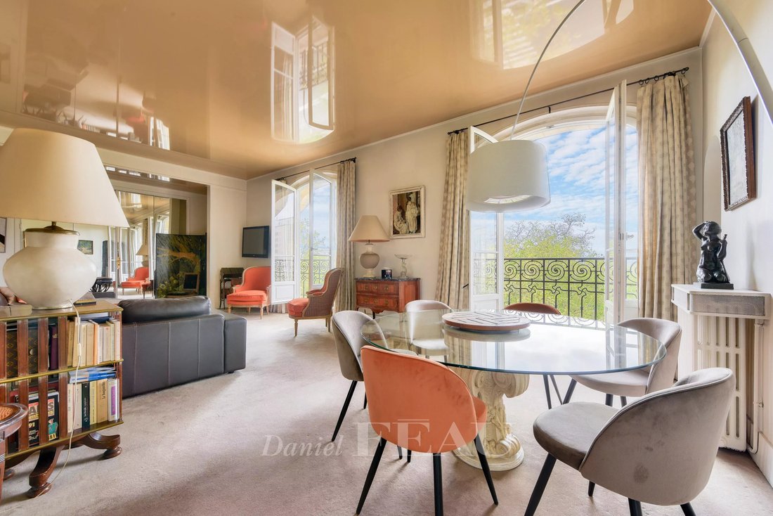 Apartment in Porte Dauphine, Paris 16e Arrondissement, Paris 5 - 15666235
