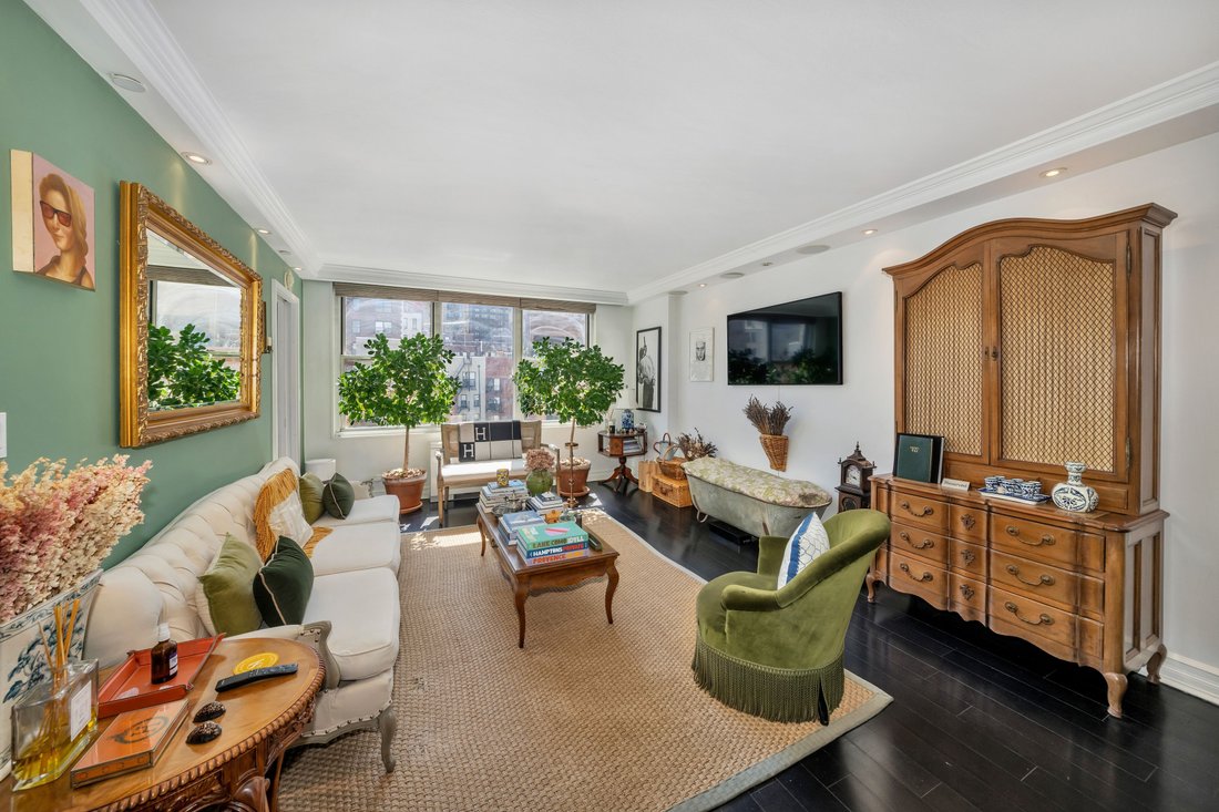 Co Op in New York, New York, United States 1 - 15670223