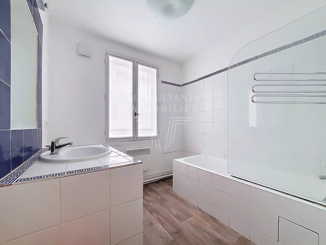Apartment in Gros Caillou, Paris 7e Arrondissement, Paris 5 - 15666047