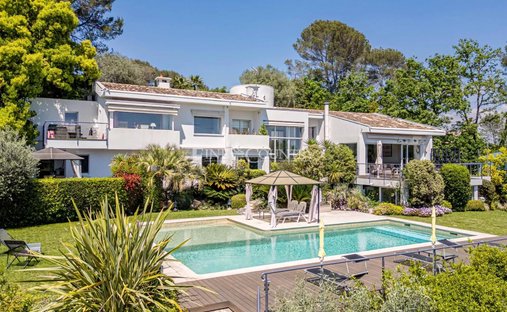 Villa in Valbonne, Provence-Alpes-Côte d'Azur, France 1