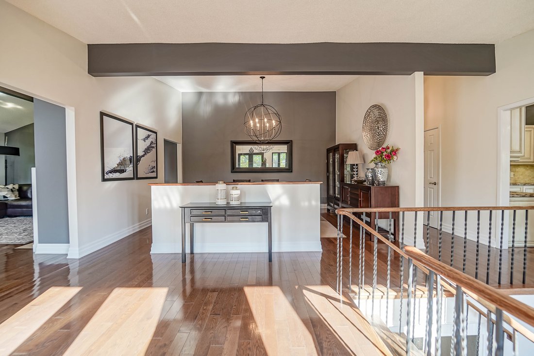 House in Toronto, Ontario, Canada 4 - 15666525