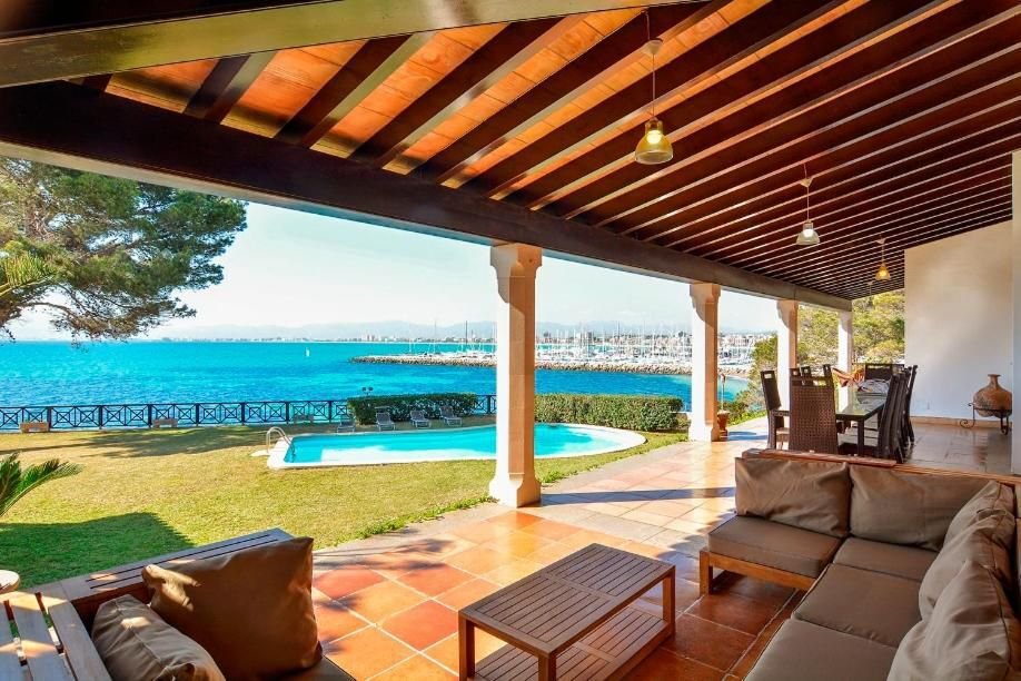 Villa in Genoa, Palma, Balearic Islands 1 - 15665608
