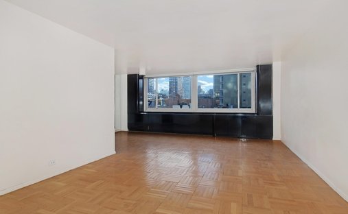 Co Op in New York, New York, United States 1