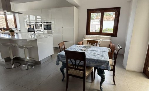 Haus in Camas, Andalusien, Spanien 1