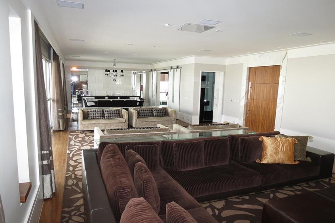 Apartment in São Paulo, State of São Paulo, Brazil 1 - 10078487