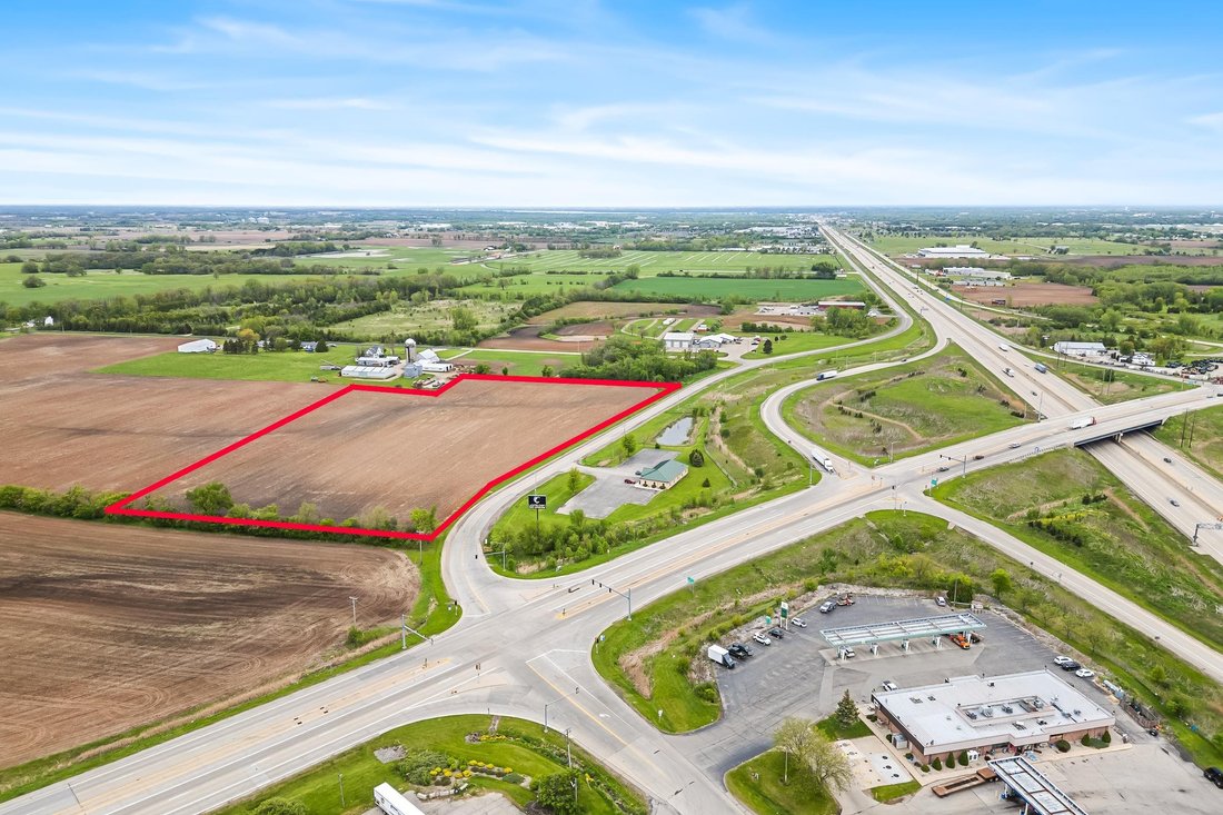 Land in Oshkosh, Wisconsin, United States 1 - 15671188