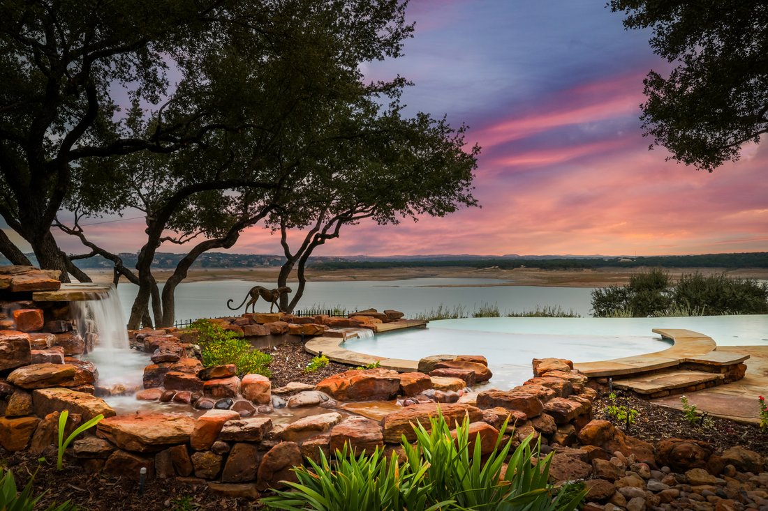 House in Austin, Texas, United States 4 - 15669012