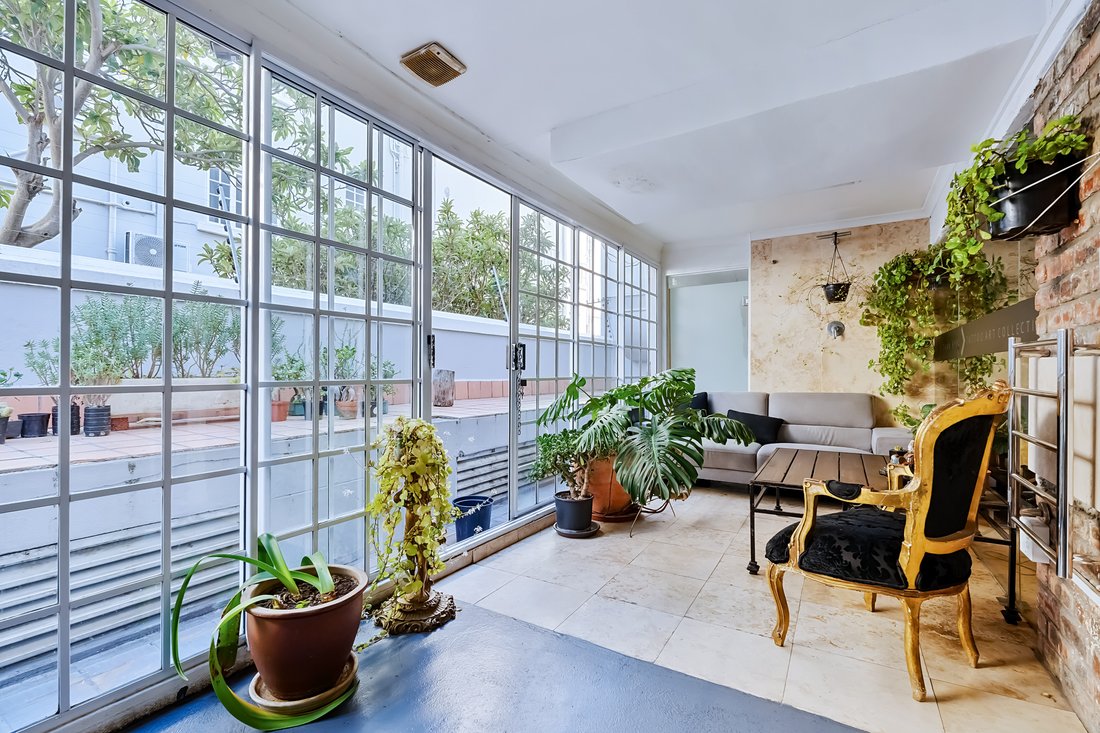 Apartment in Cape Town, Western Cape, South Africa 2 - 15666367