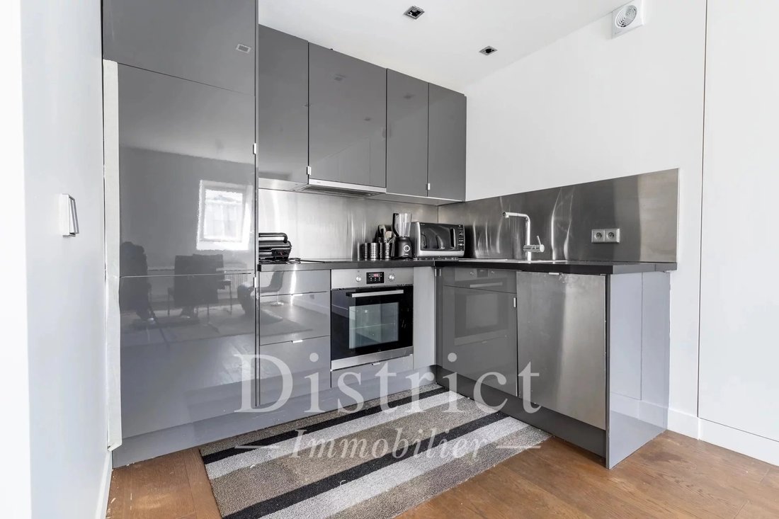 Apartment in Saint Philippe du Roule, Paris 8e Arrondissement, Paris 5 - 14557257