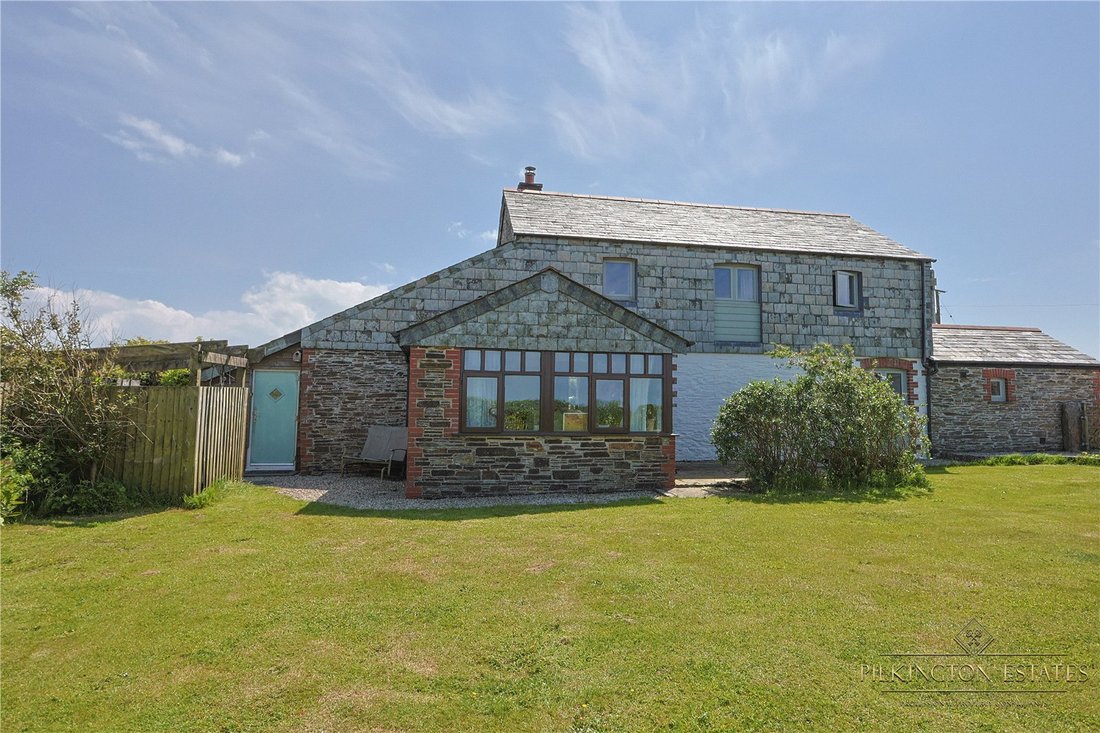 House in Cornwall, England 3 - 15594322