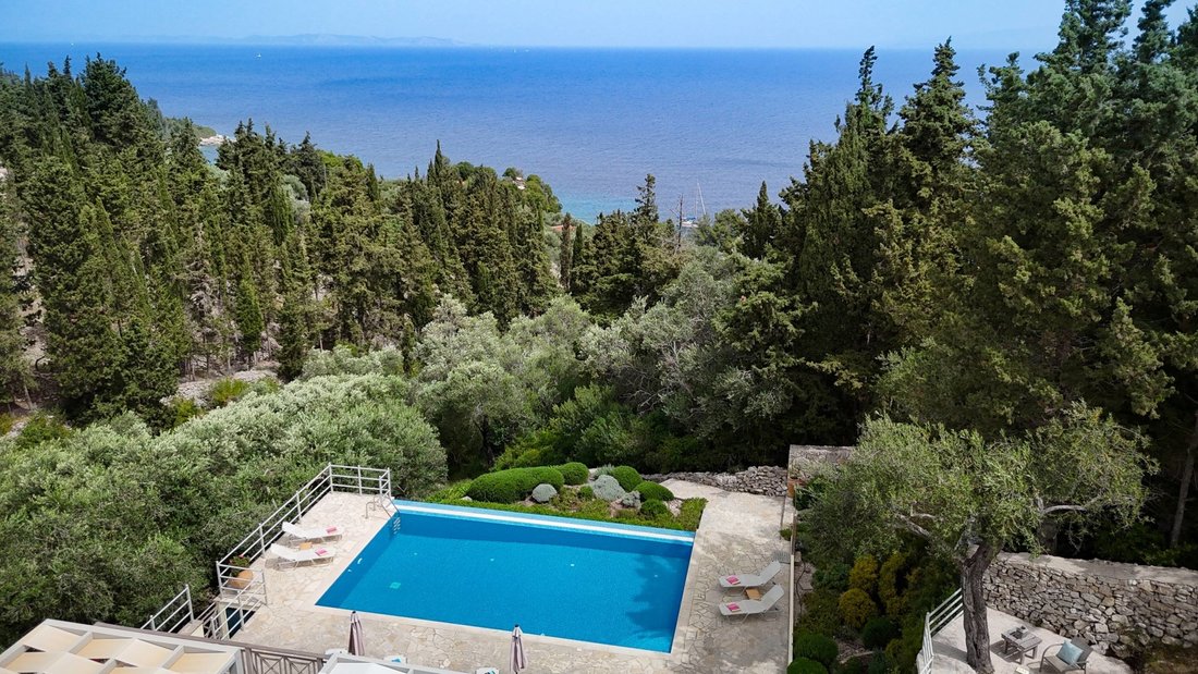 Villa in Paxi, Peloponnese, Western Greece and the Ionian, Greece 5 - 15666828