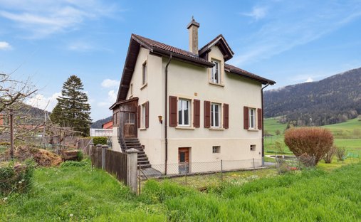 House in Val-de-Travers, Neuchâtel, Switzerland 1