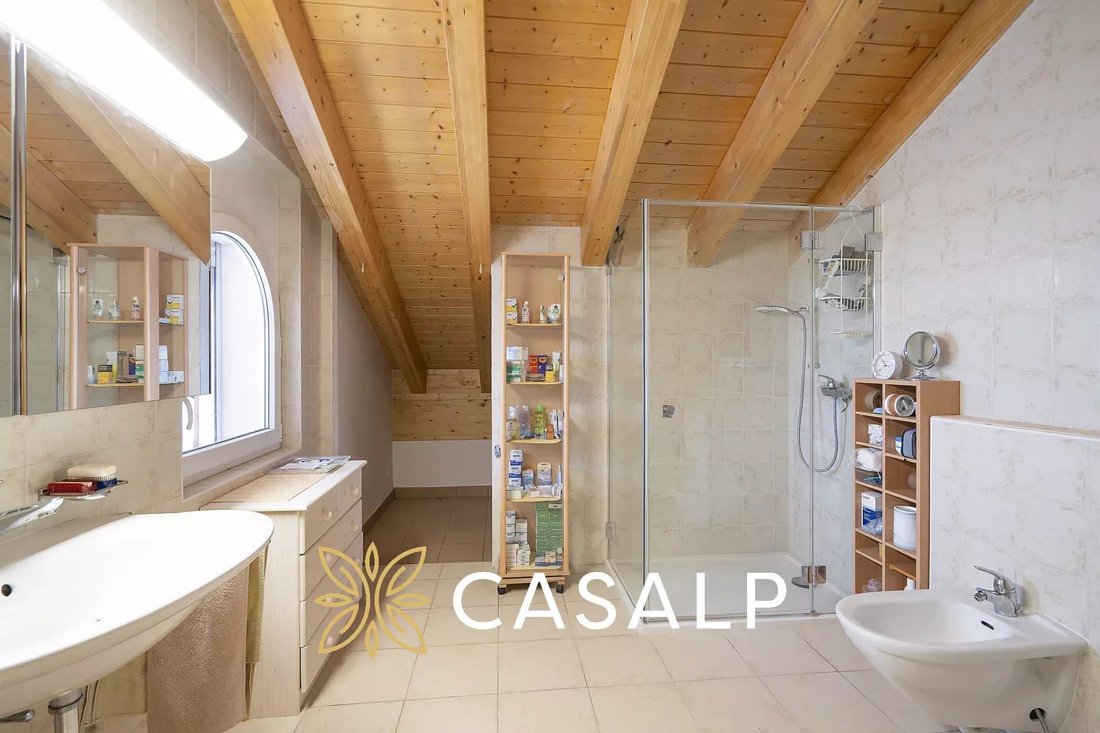 House in Crans-Montana, Valais, Switzerland 3 - 15666114