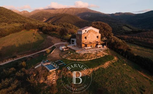 Villa in Fozzano, Corsica, France 1