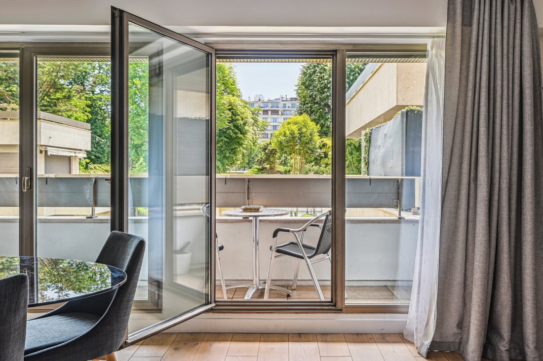 Apartment in Vaugirard-Parc des Expositions, Paris 15e Arrondissement, Paris 1 - 15670616