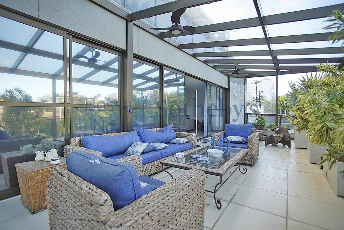 Curated visual reference: Penthouse With Architectural In Rio De Janeiro State Of Rio Photo Inspiration