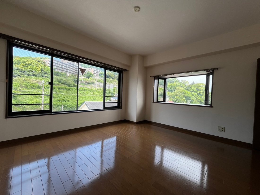 House in Atami, Shizuoka, Japan 2 - 15670463