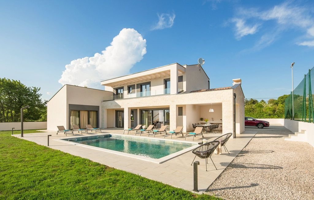 Villa in Labin, Istria County, Croatia 1 - 15666851