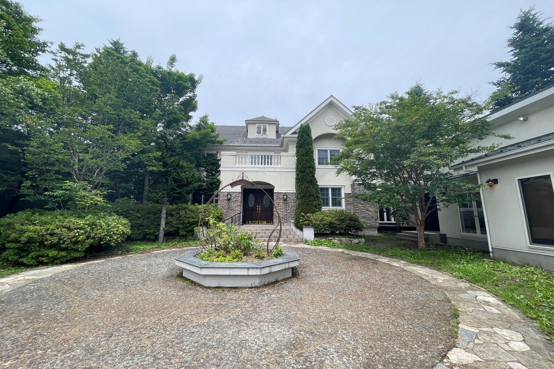 House in Karuizawa, Nagano, Japan 3 - 15670534