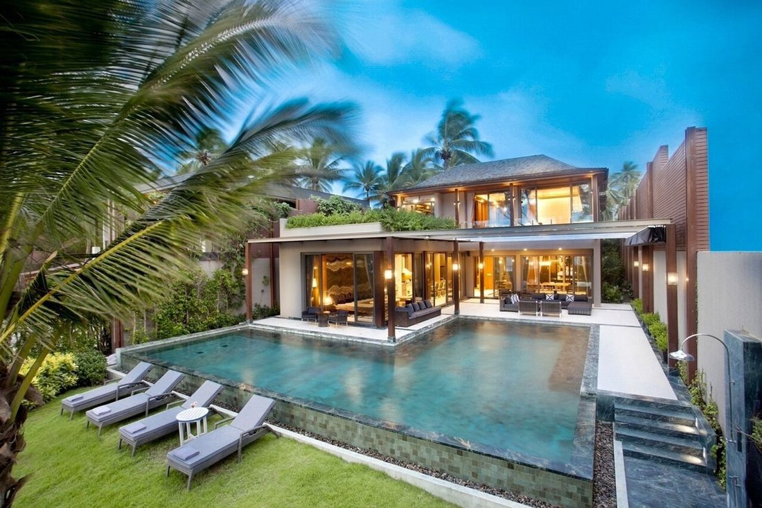 5 Bedroom Baba Beachfront Pool Villa