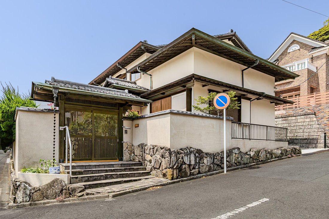 House in Hayama, Kanagawa, Japan 1 - 15670509