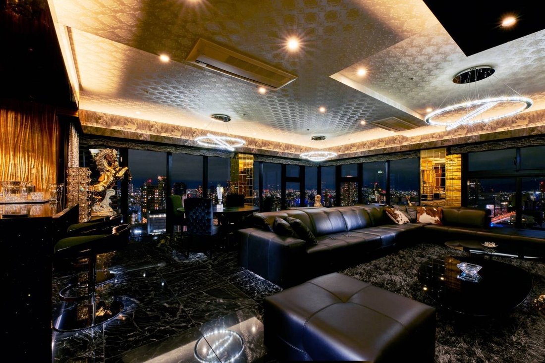 Condo in Osaka, Osaka, Japan 1 - 15670522
