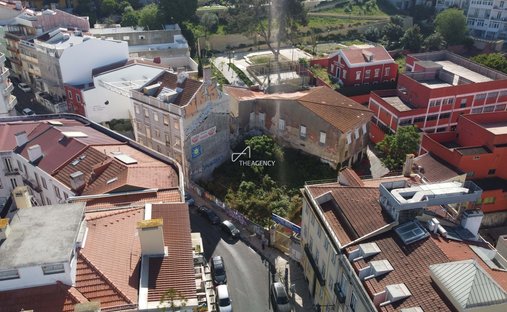 House in Arroios, Lisbon, Portugal 1