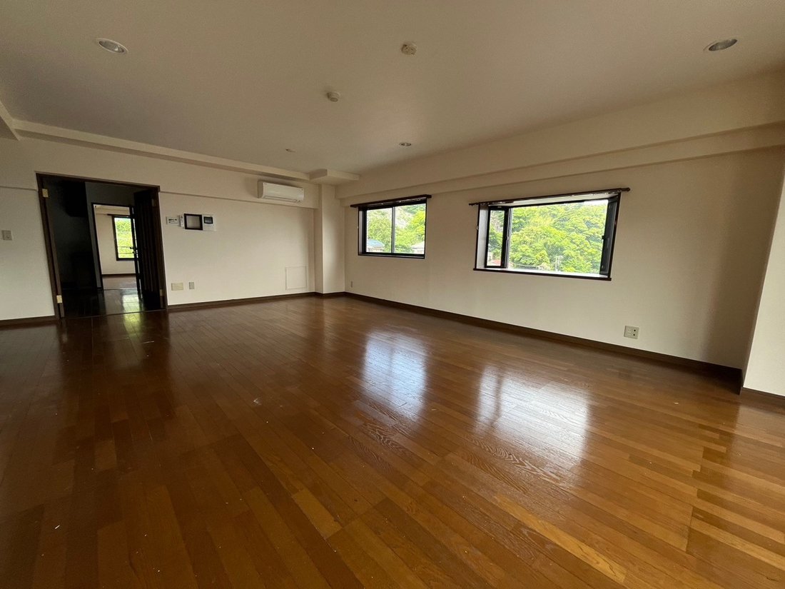 House in Atami, Shizuoka, Japan 3 - 15670463