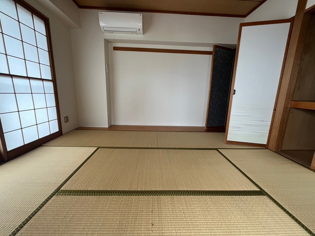 House in Atami, Shizuoka, Japan 4 - 15670463