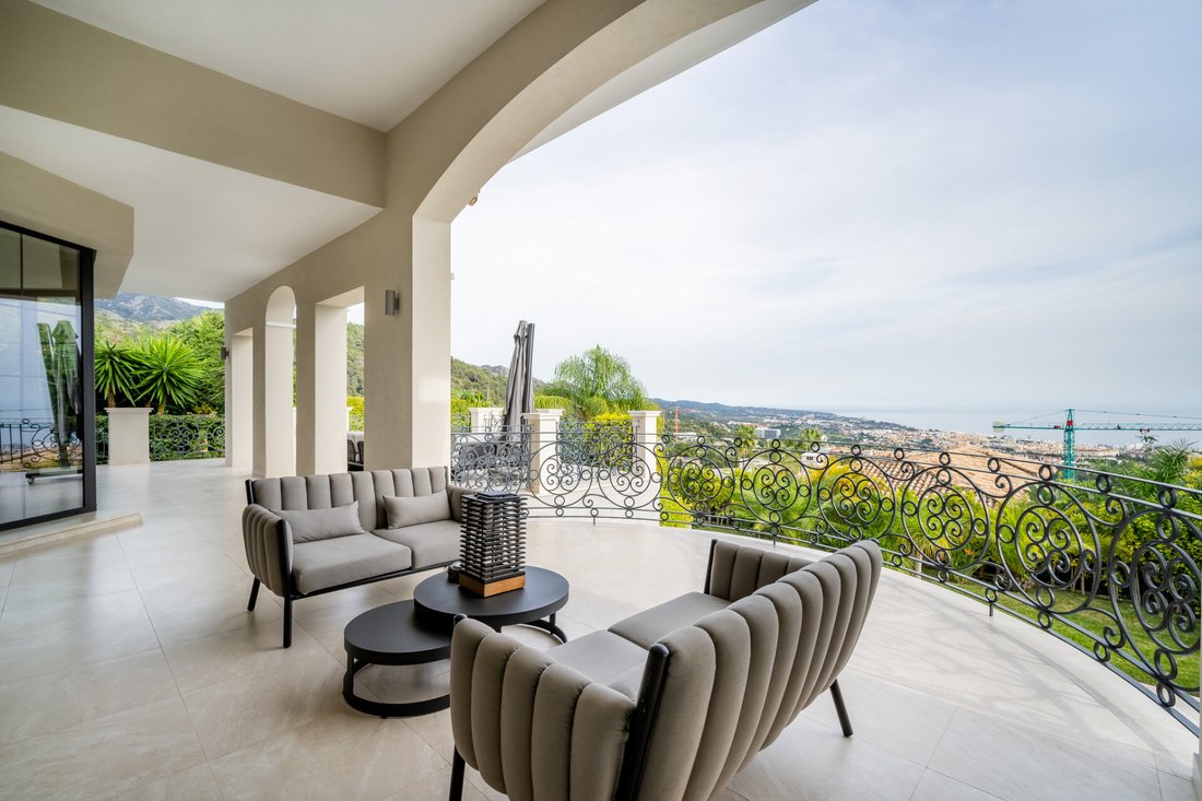 Villa in Sierra Blanca, Marbella, Spain 3 - 15670780