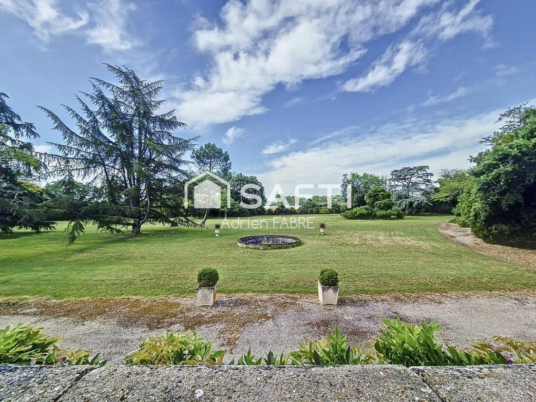 House in Saint-Sulpice-la-Pointe, Occitania, France 2 - 15666021