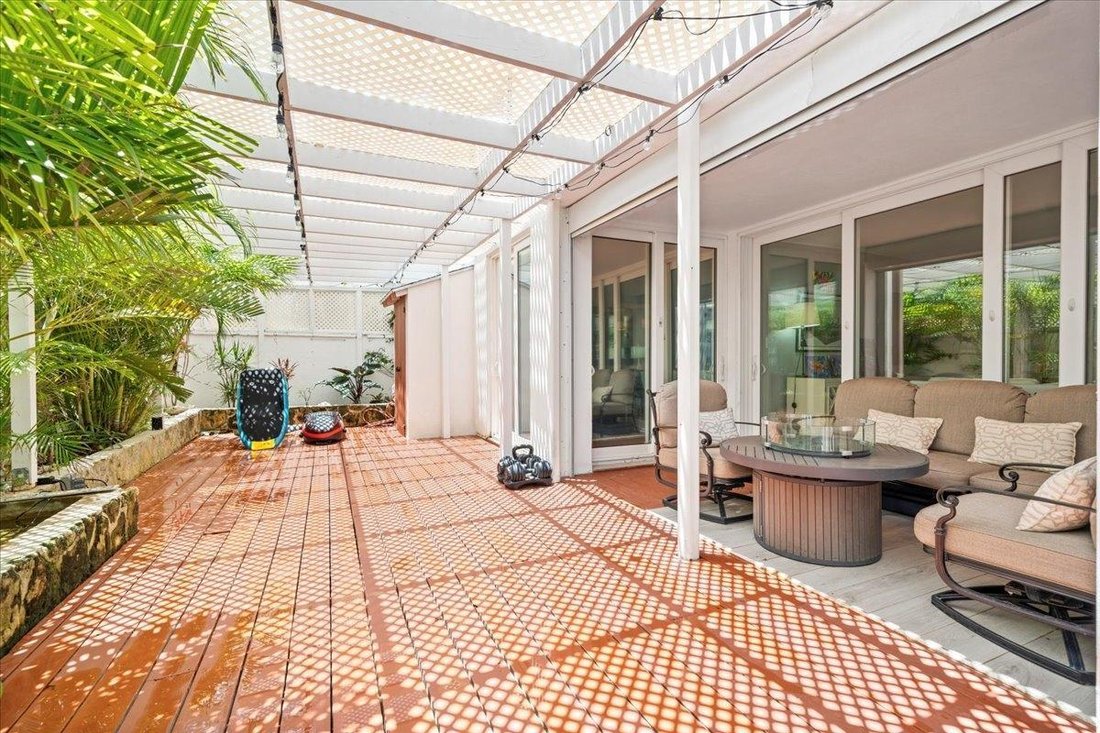 Apartment in Nassau, New Providence, The Bahamas 2 - 15667690