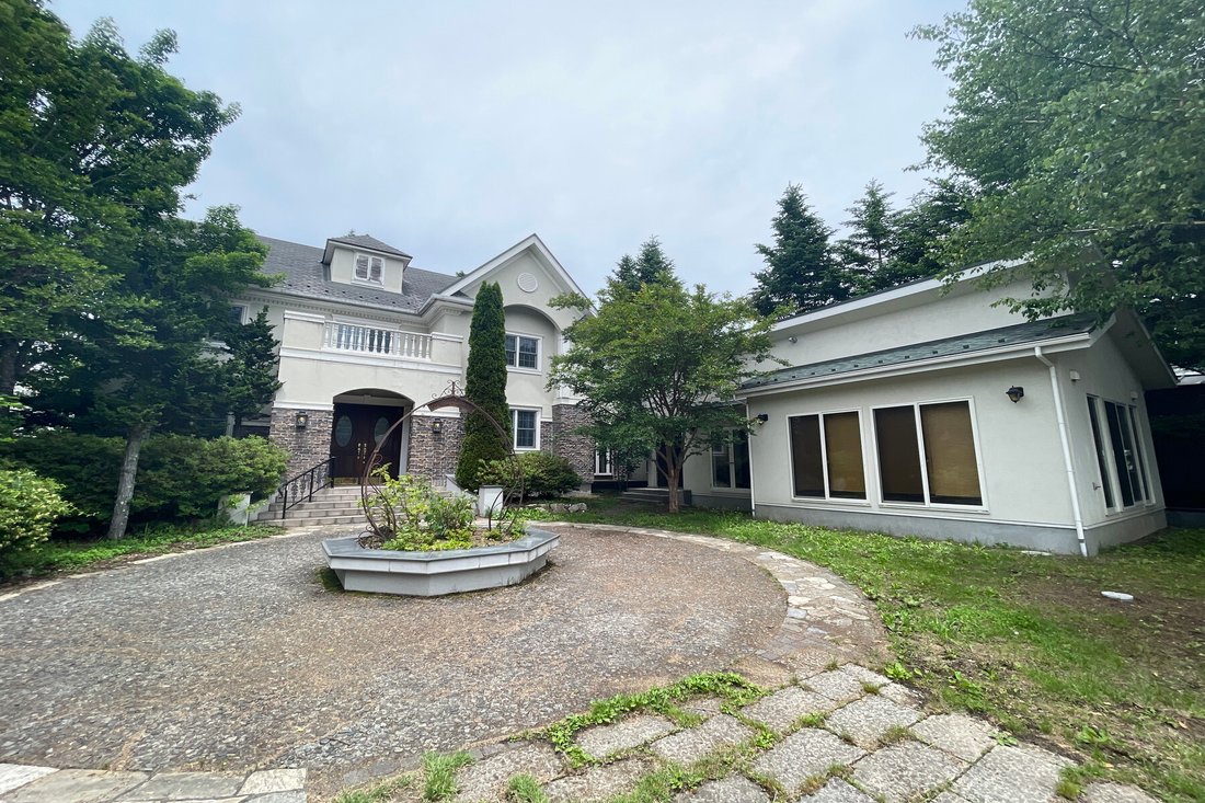 House in Karuizawa, Nagano, Japan 1 - 15670534